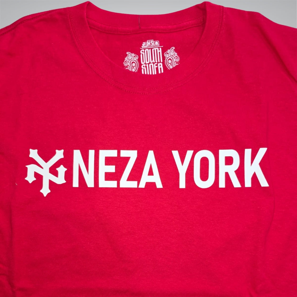 PLAYERA BASICA SS ROJA NEZA YORK