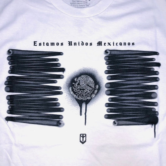 PLAYERA YONER BLANCA BANDERA FLARE