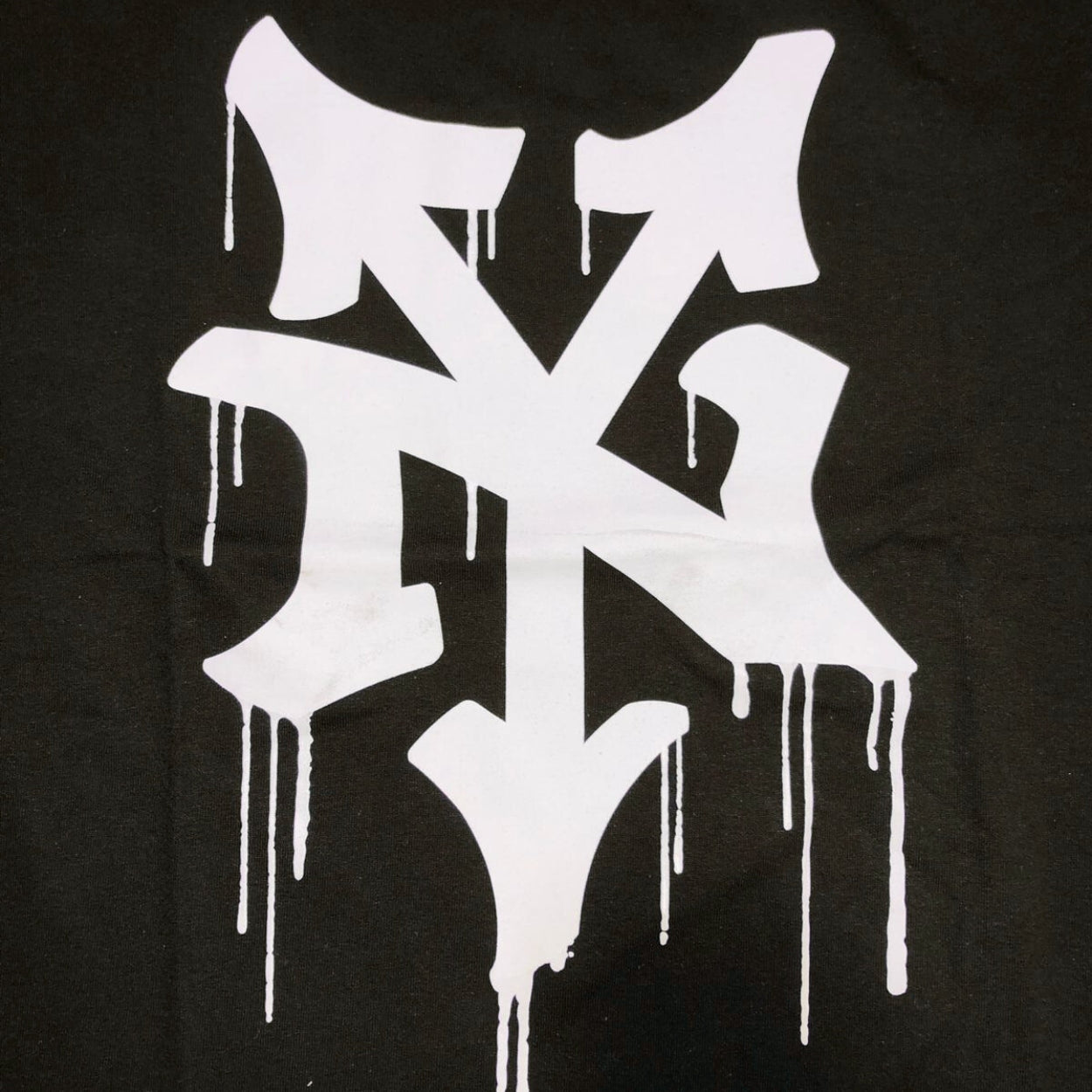 PLAYERA SS NEGRA NEZA YORK PREMIUM