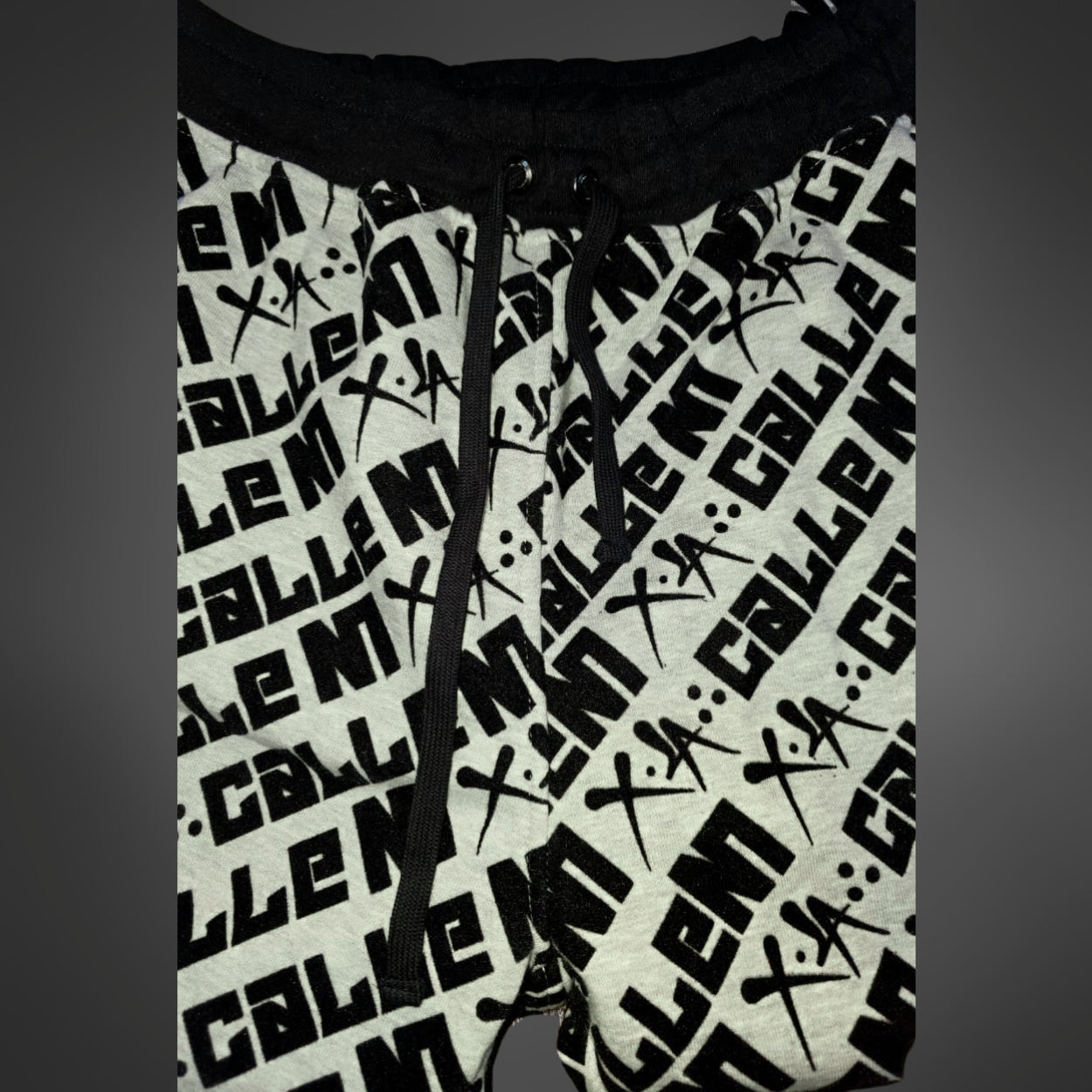 CONJUNTO YONER GRIS LETRAS MXL