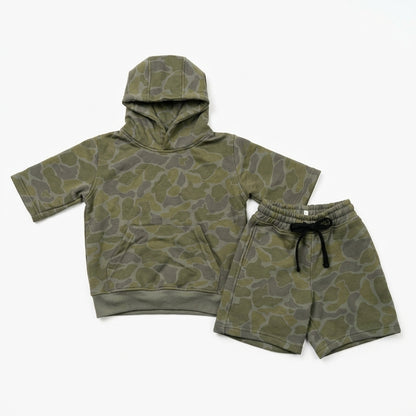 • Conjunto Dos Piezas Estilo Streetwear Camuflaje Para Niño