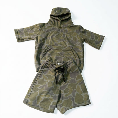 • Conjunto Dos Piezas Estilo Streetwear Camuflaje Para Niño