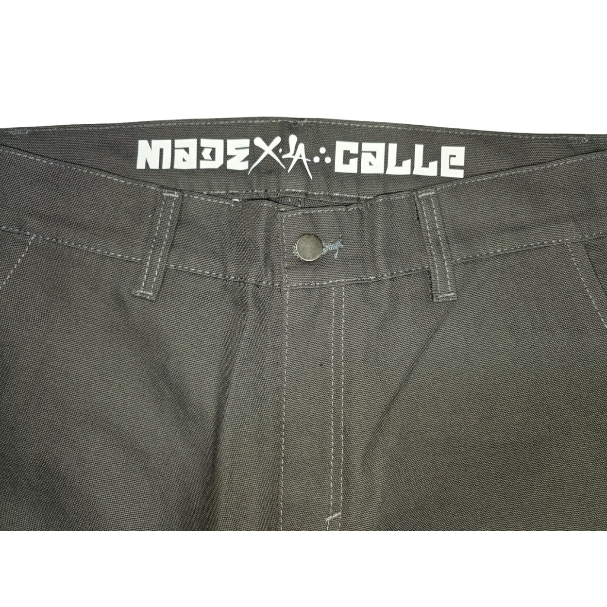 PANTALON YONER GRIS TIPO GABARDINA