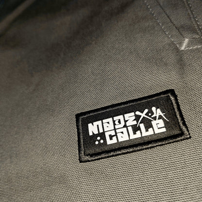 PANTALON YONER GRIS TIPO GABARDINA