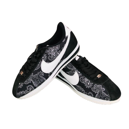 TENIS NIKE CORTEZ NEGROS PAÑO
