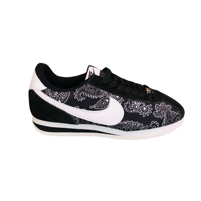 TENIS NIKE CORTEZ NEGROS PAÑO