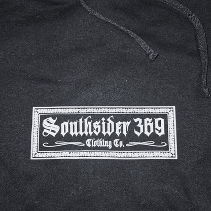 HOODIE BASICA SS NEGRA RECTANGULO EN EL PECHO