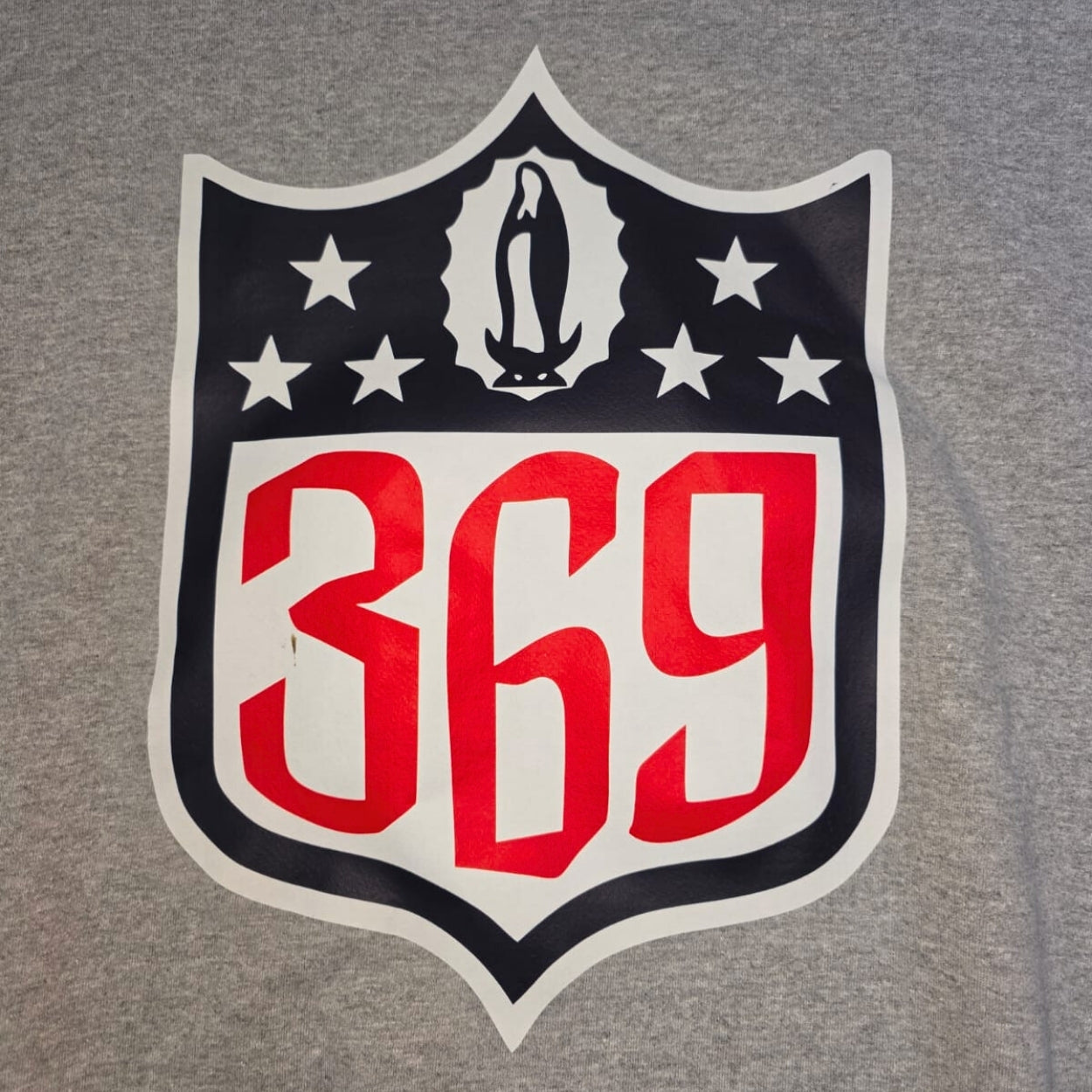 SUDADERA CUELLO REDONDO BASICA SS GRIS S/N VIRGEN NFL