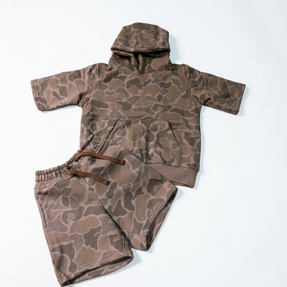 • Conjunto Dos Piezas Estilo Streetwear Camuflaje Para Niño